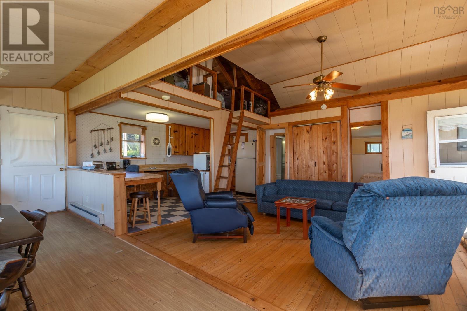 147 Hampton Wharf Road Property Photo 16