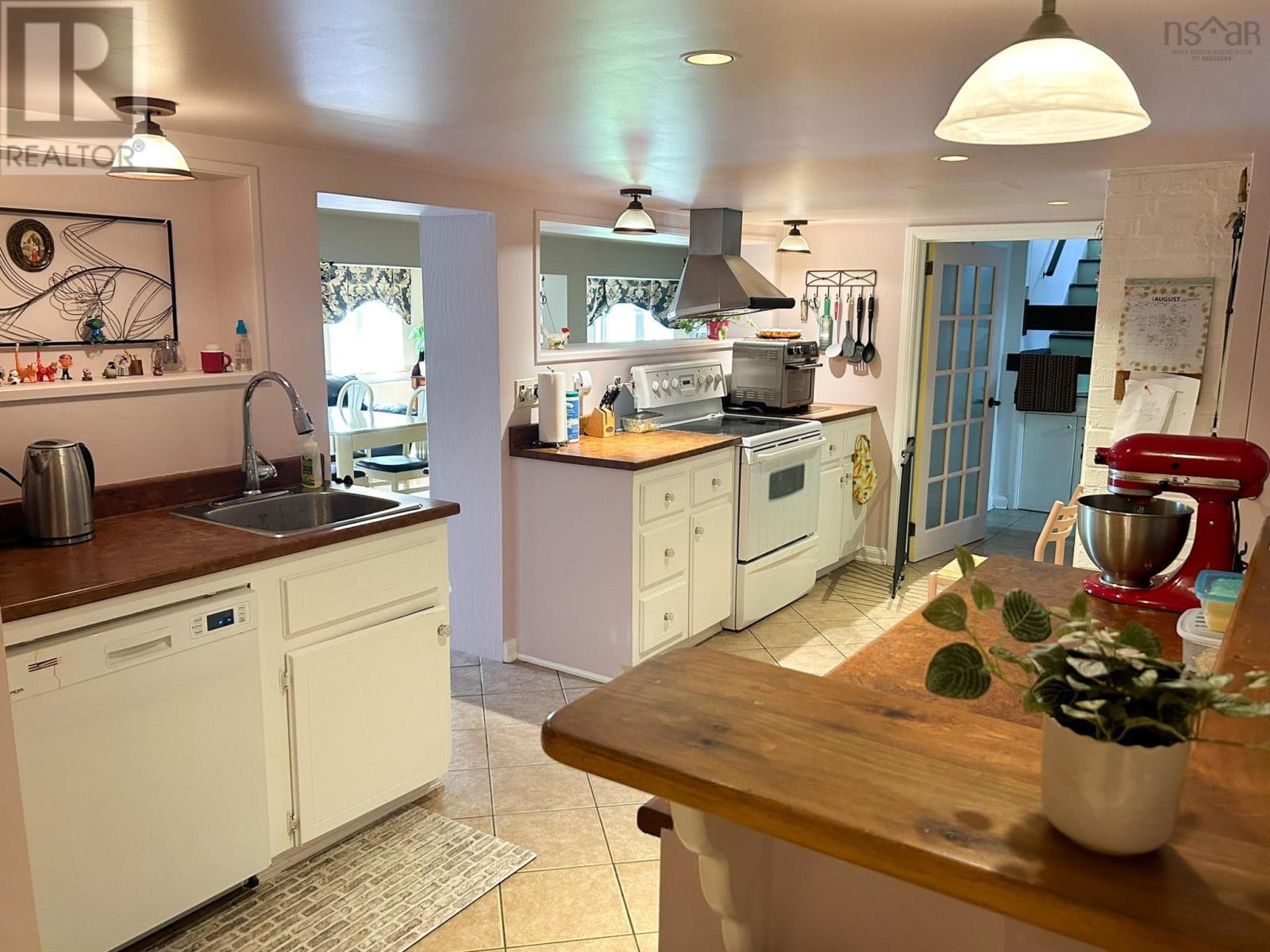 2656 Highway 376 Property Photo 20
