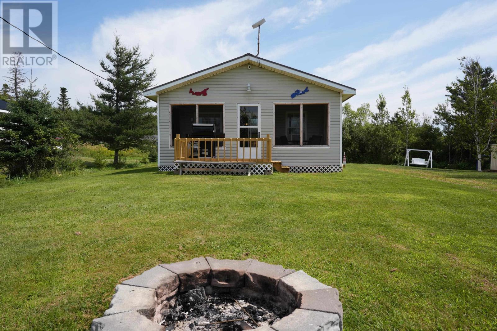 6 Napolean Road Property Photo 1