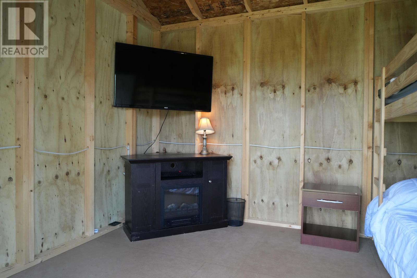 6 Napolean Road Property Photo 14