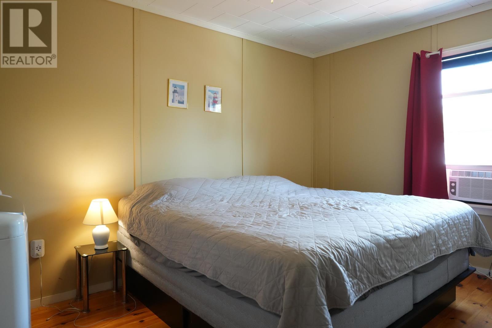 6 Napolean Road Property Photo 23