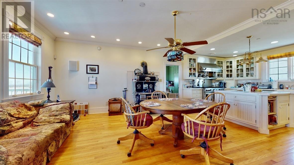 1155 Grand Pre Road Property Photo 17