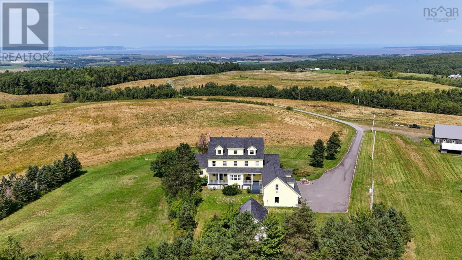 1155 Grand Pre Road Property Photo 8