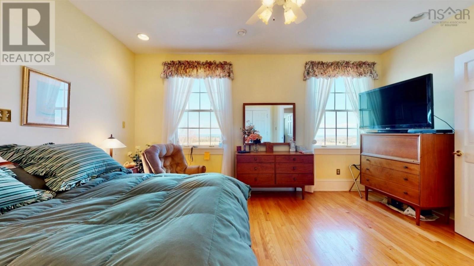 1155 Grand Pre Road Property Photo 33
