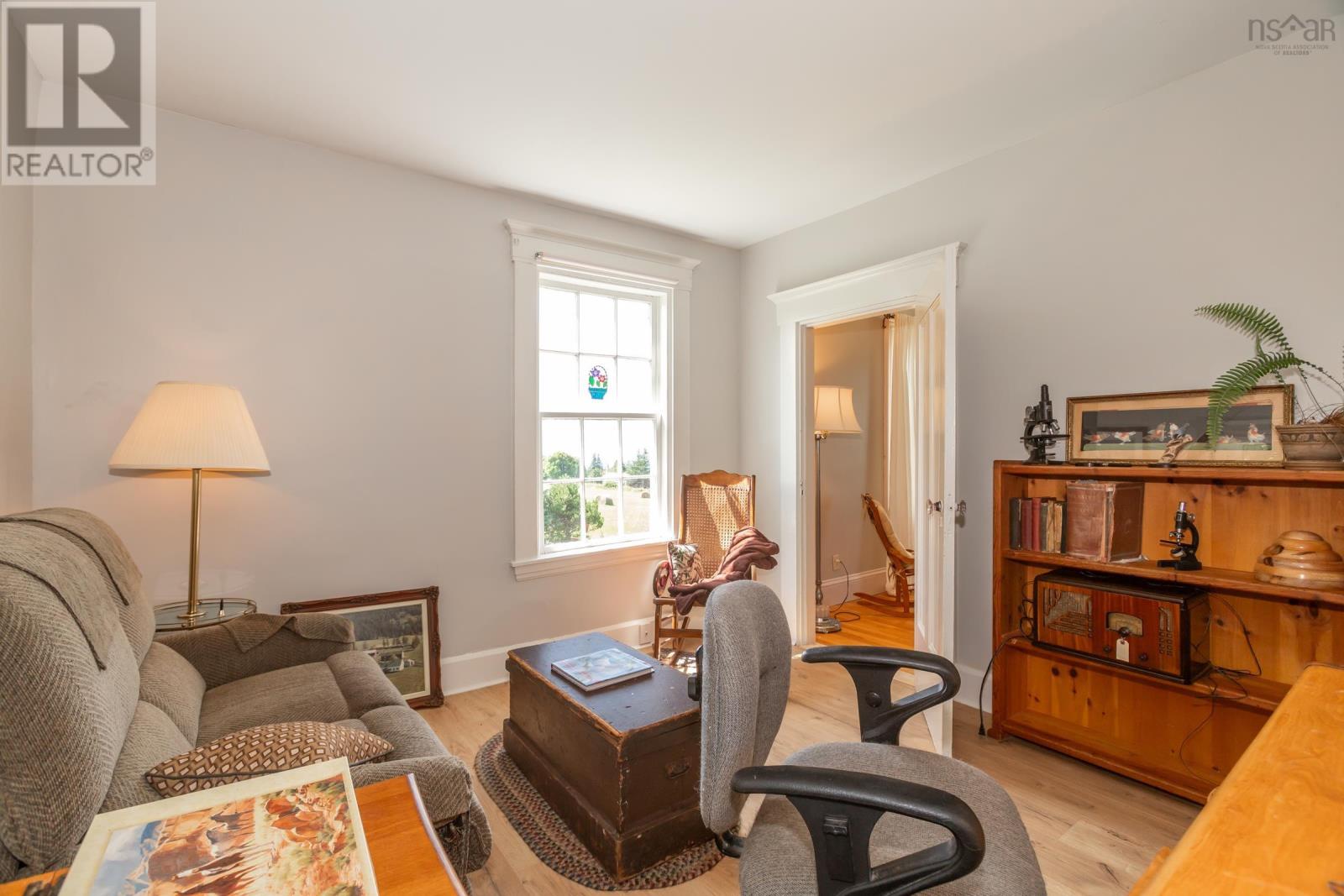 9262 St Croix Cove Road Property Photo 18