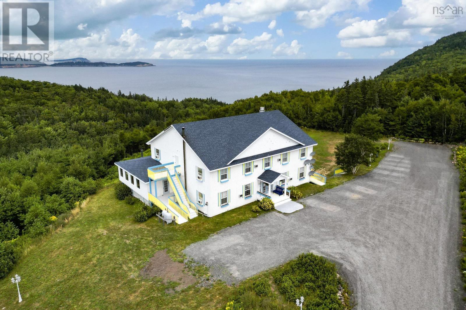 39339 Cabot Trail, Ingonish Ferry Property Photo 1