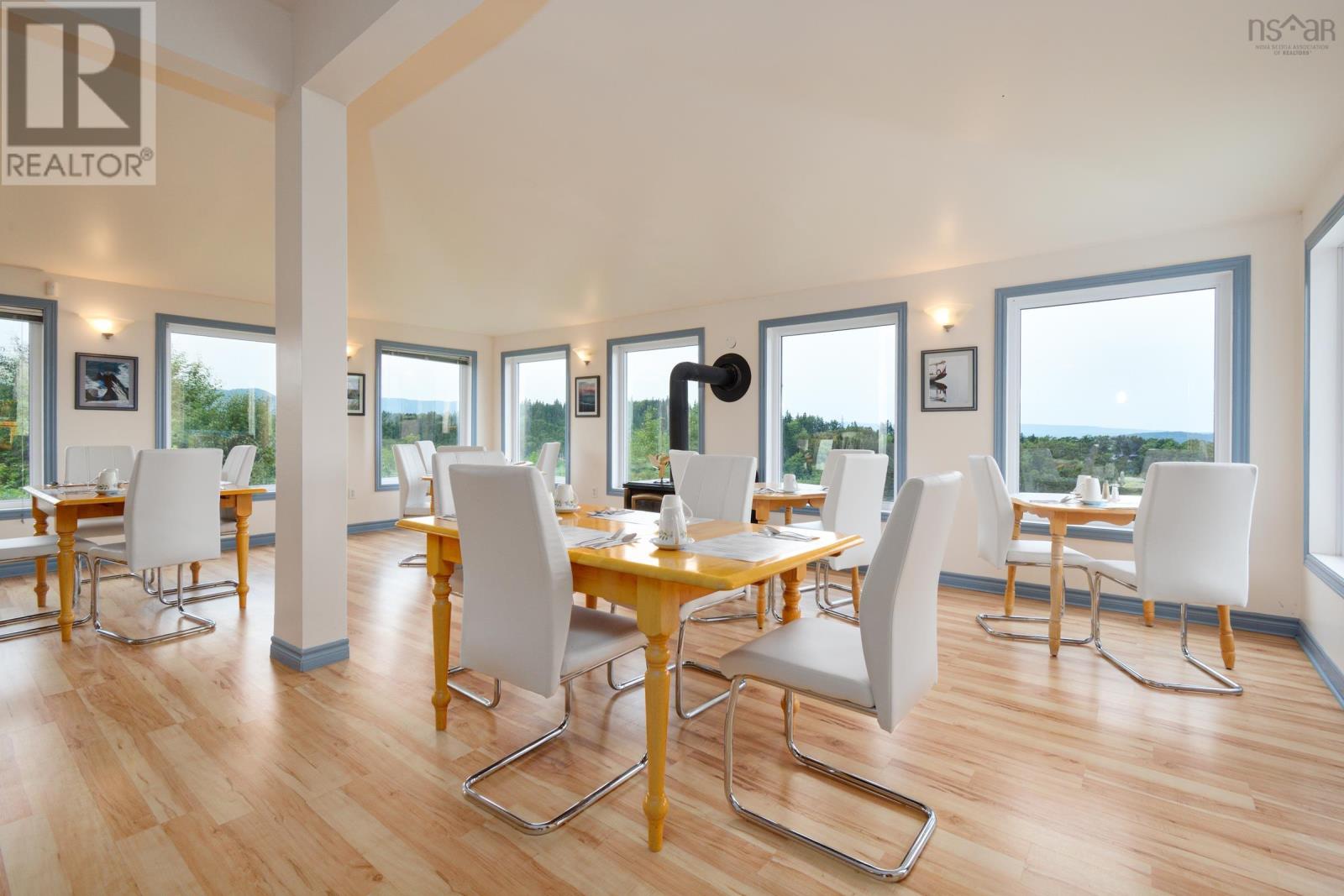 39339 Cabot Trail, Ingonish Ferry Property Photo 18