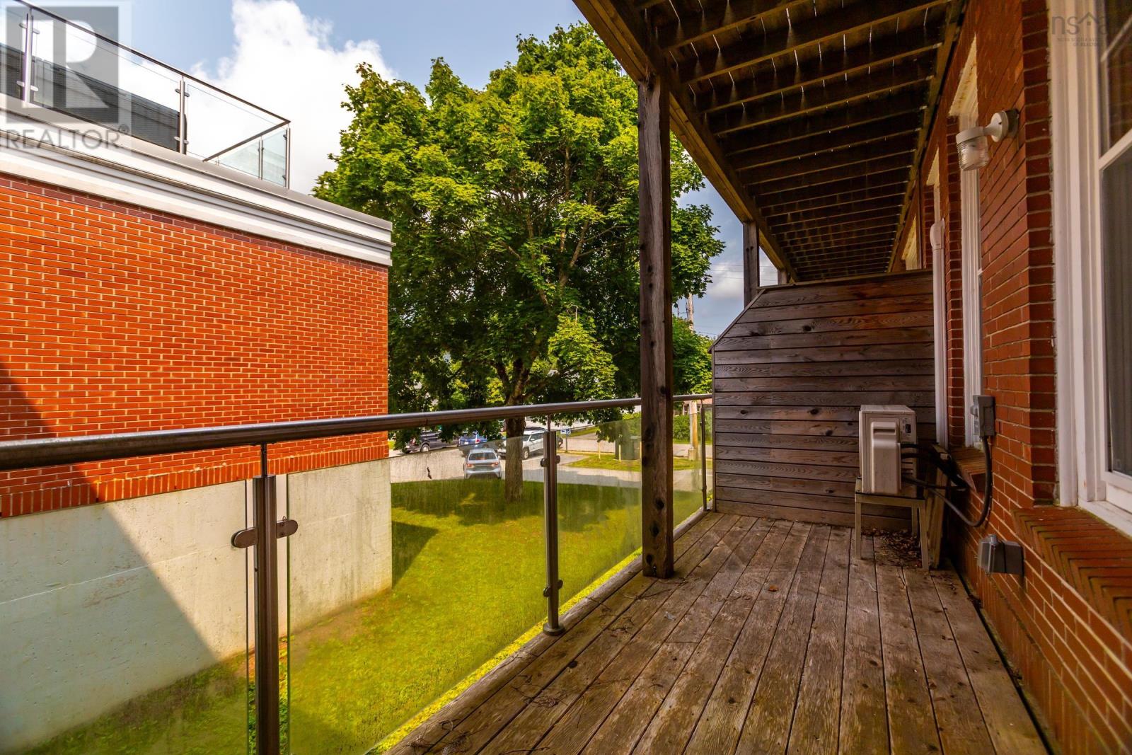 211 151 Ritchie Street Property Photo 4
