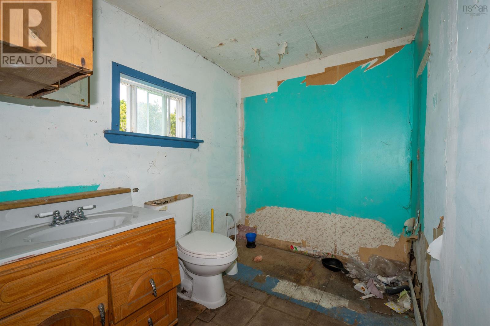 1234 Granville Road Property Photo 15