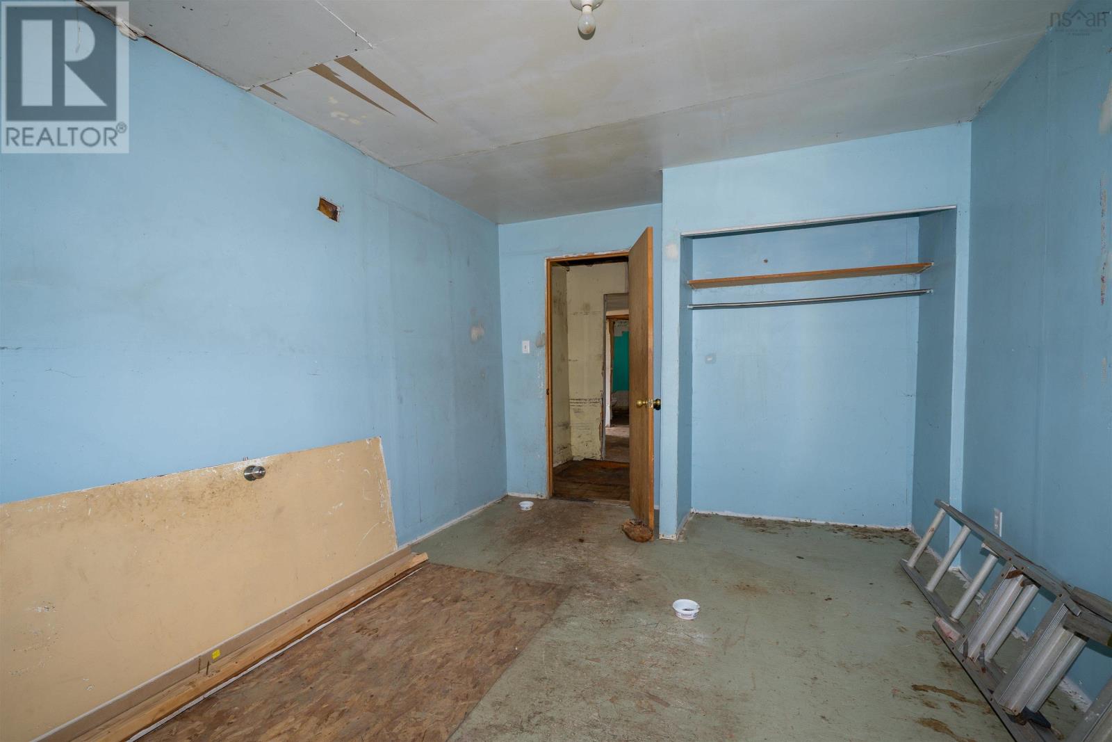 1234 Granville Road Property Photo 17