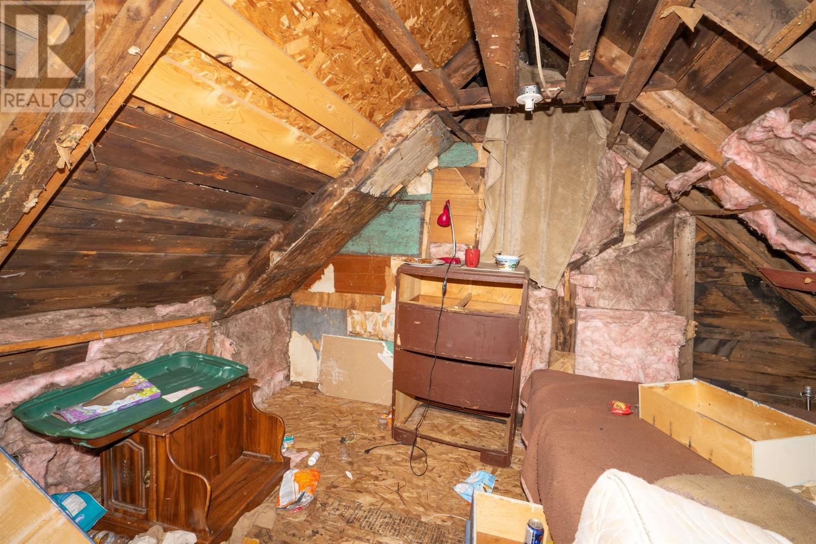 1234 Granville Road Property Photo 24