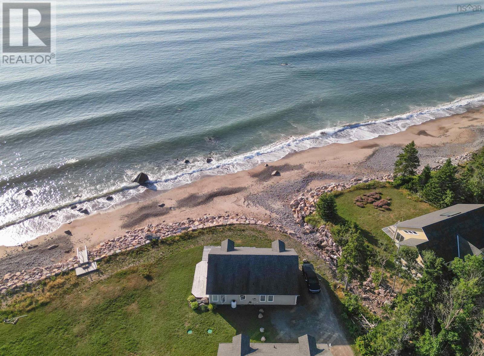 36785 Cabot Trail Property Photo 5