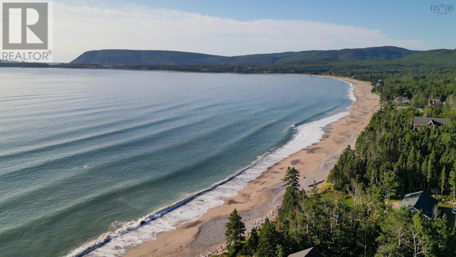 36785 Cabot Trail Property Photo 7