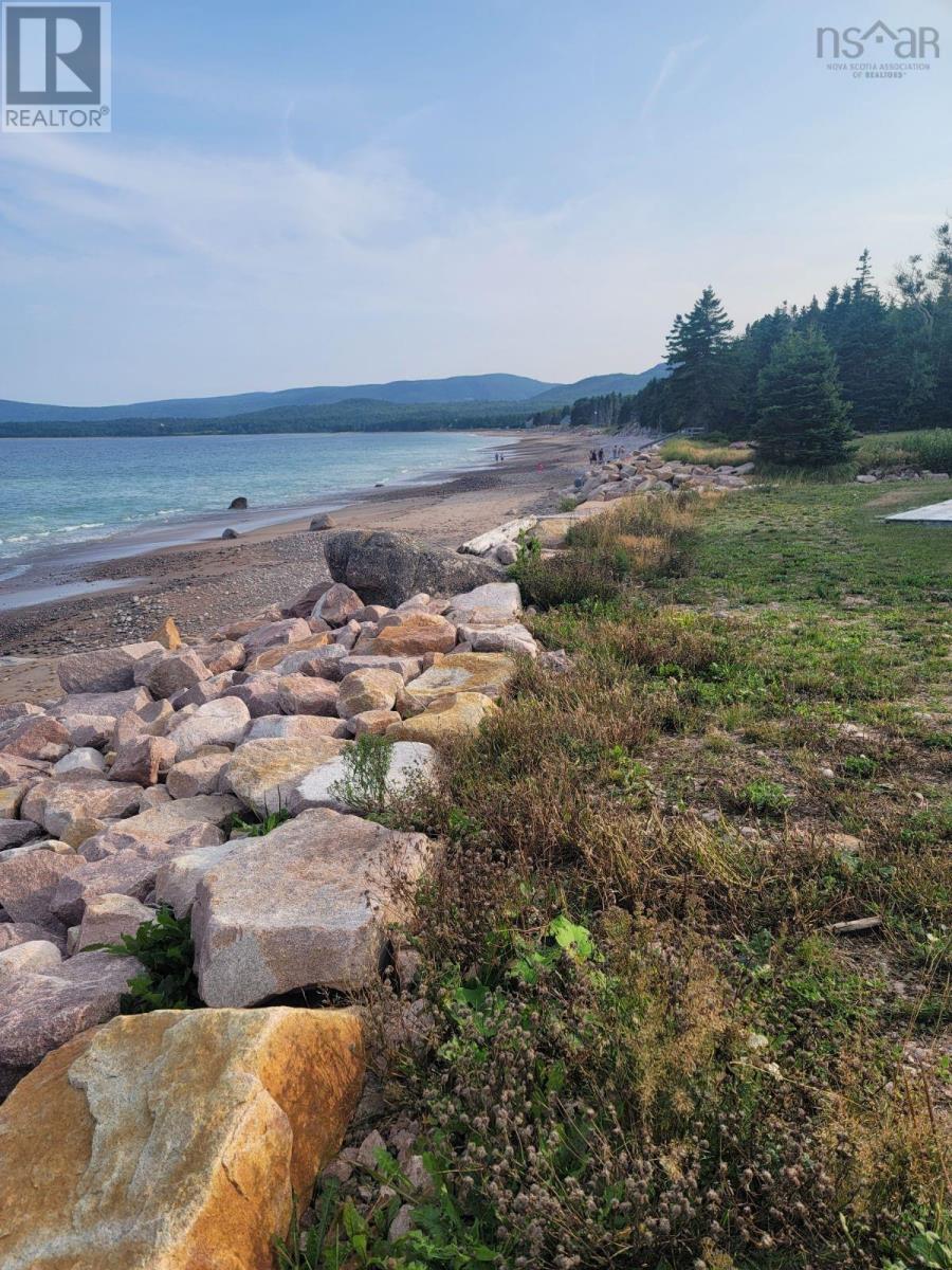 36785 Cabot Trail Property Photo 10