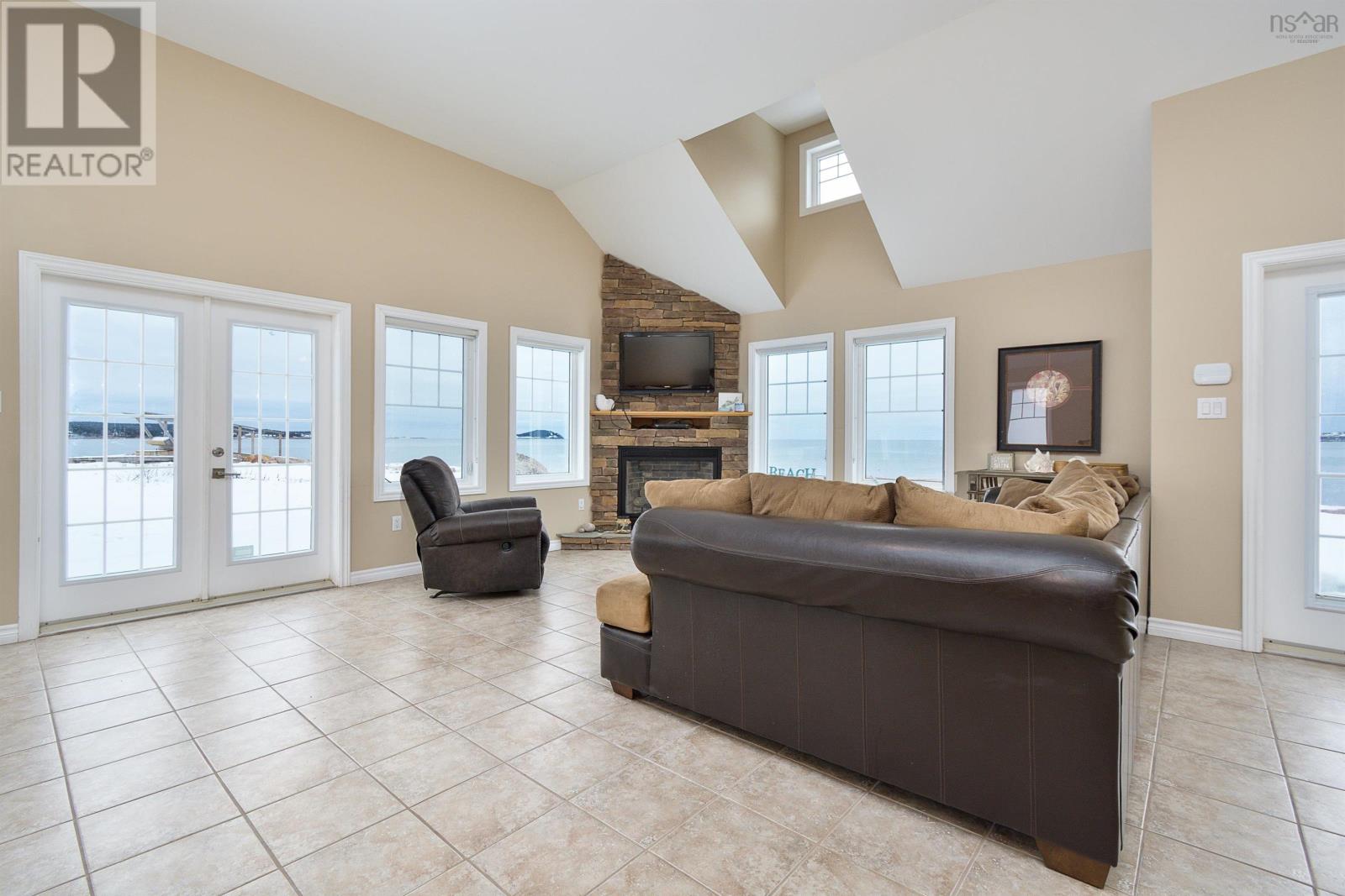 36785 Cabot Trail Property Photo 16
