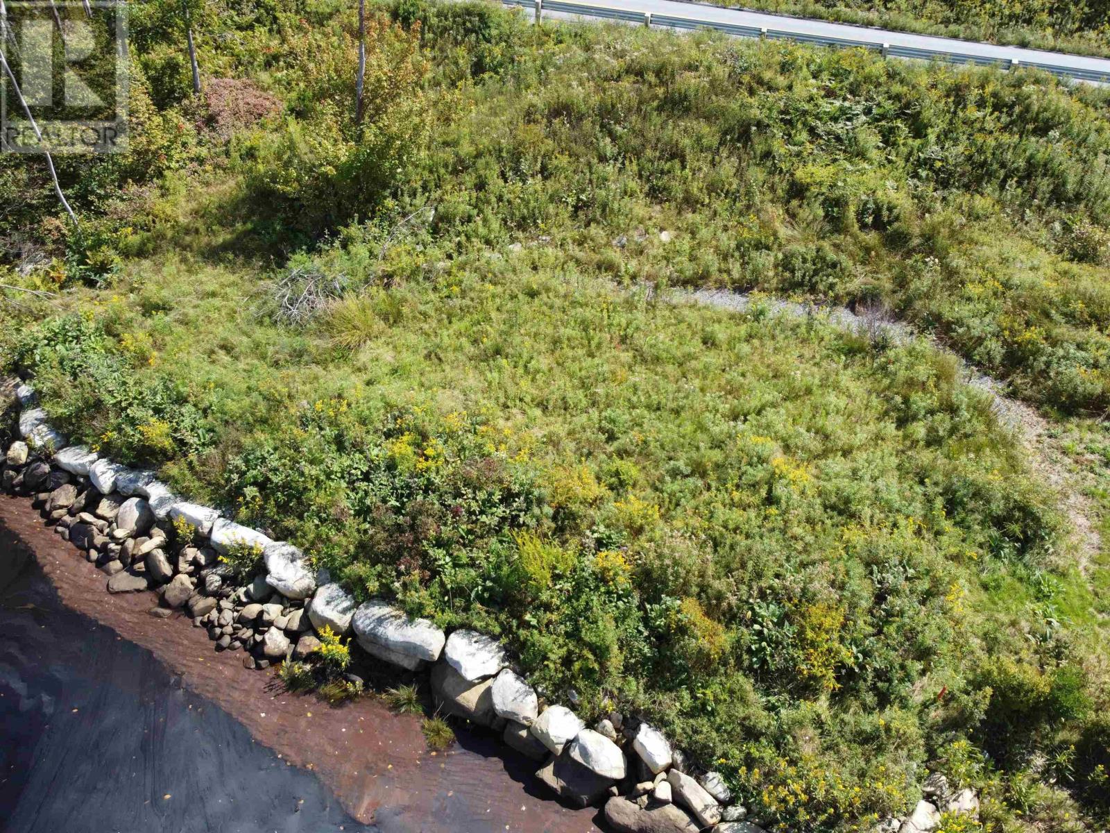 158 East River Road Property Photo 3