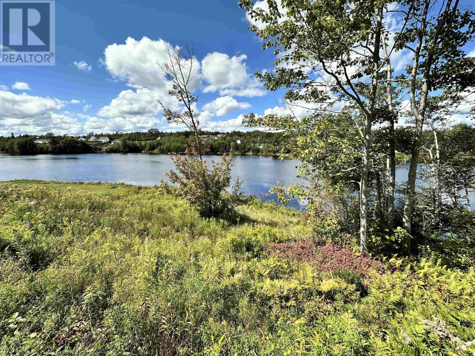 158 East River Road Property Photo 16