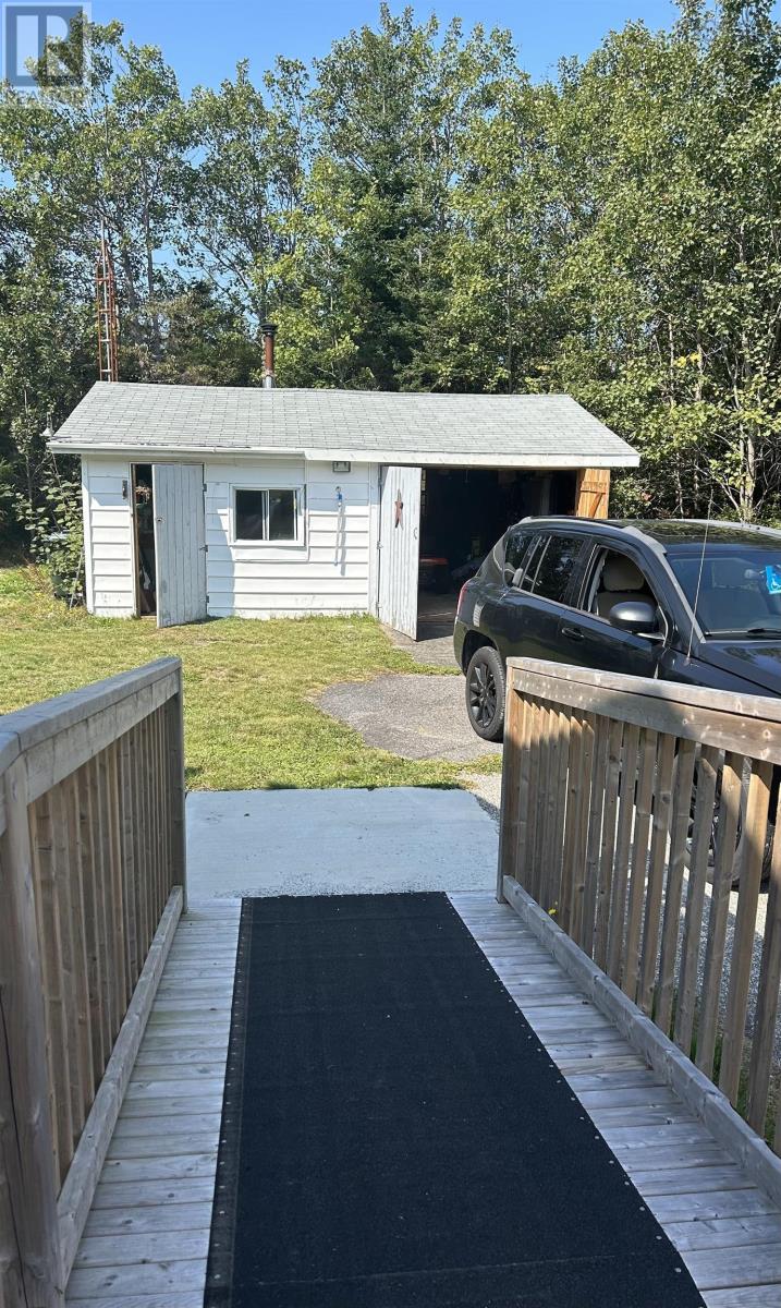 1814 Port Latour Road Property Photo 13