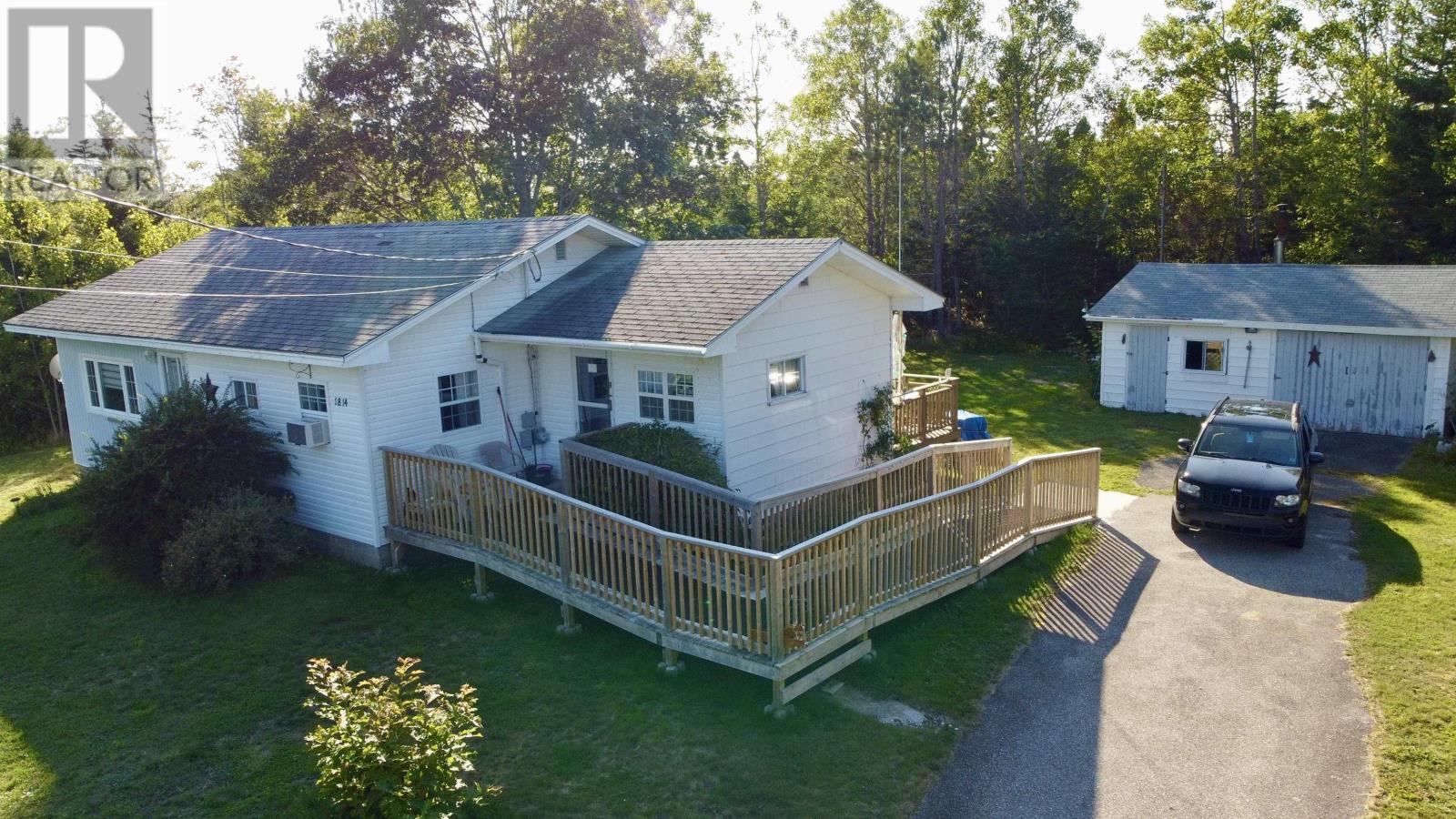 1814 Port Latour Road Property Photo 16