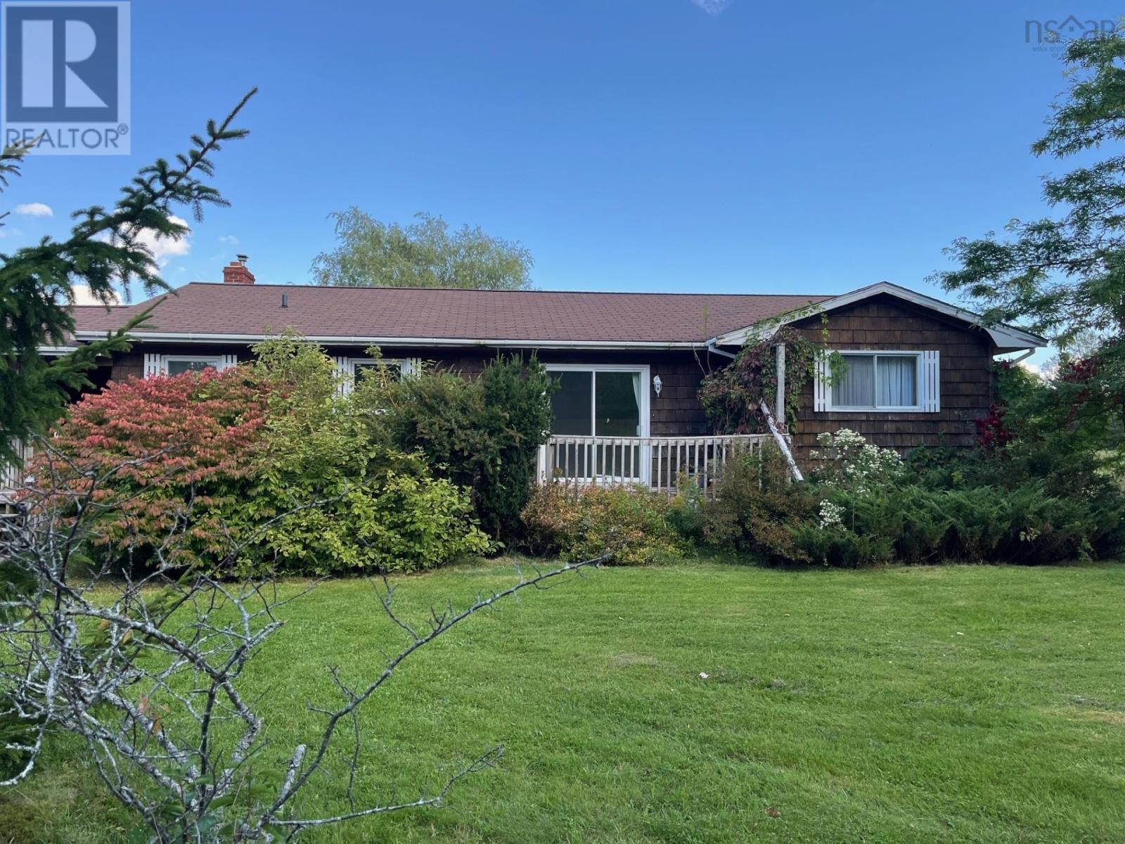 196 Twining Street Property Photo