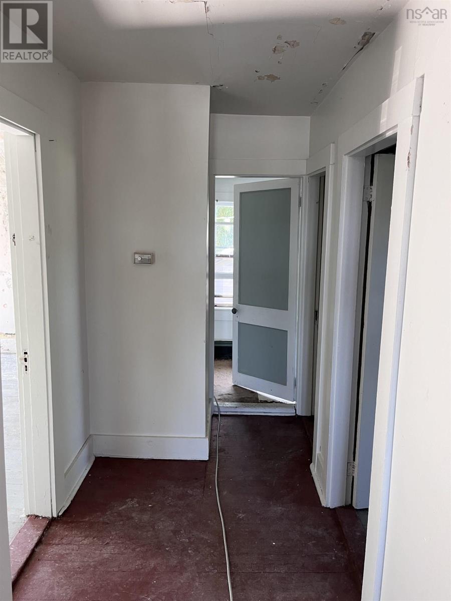 211 St Anthony Street Property Photo 15
