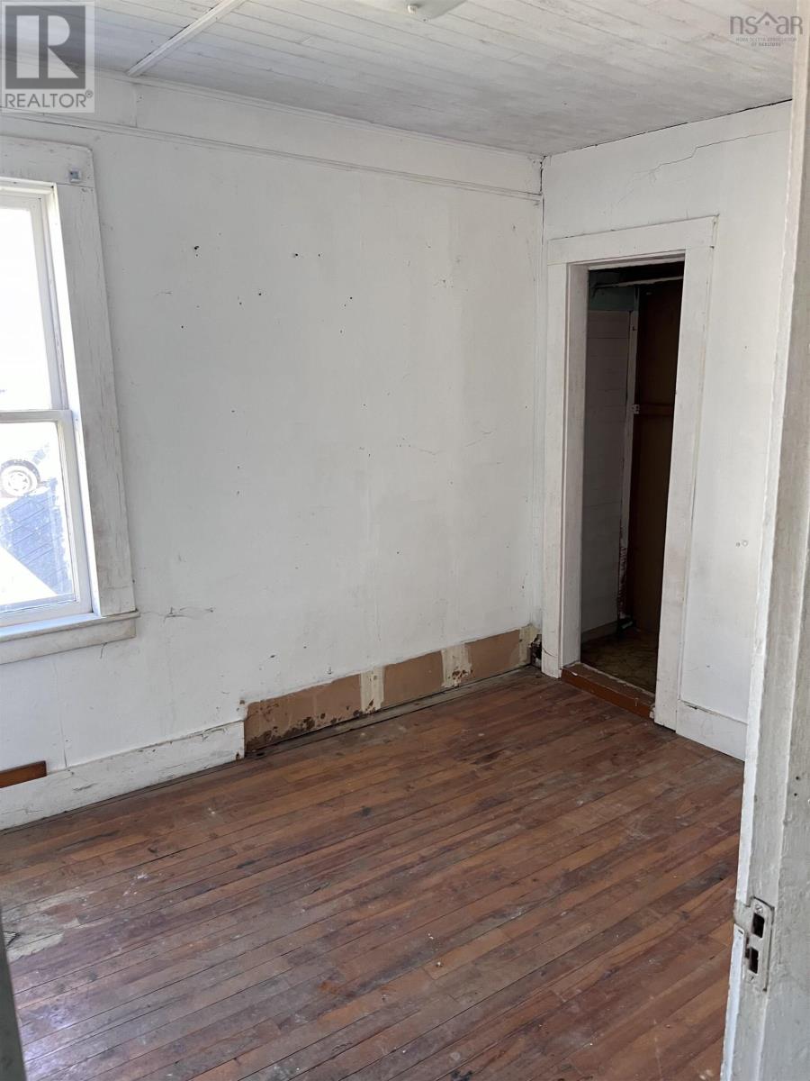 211 St Anthony Street Property Photo 31