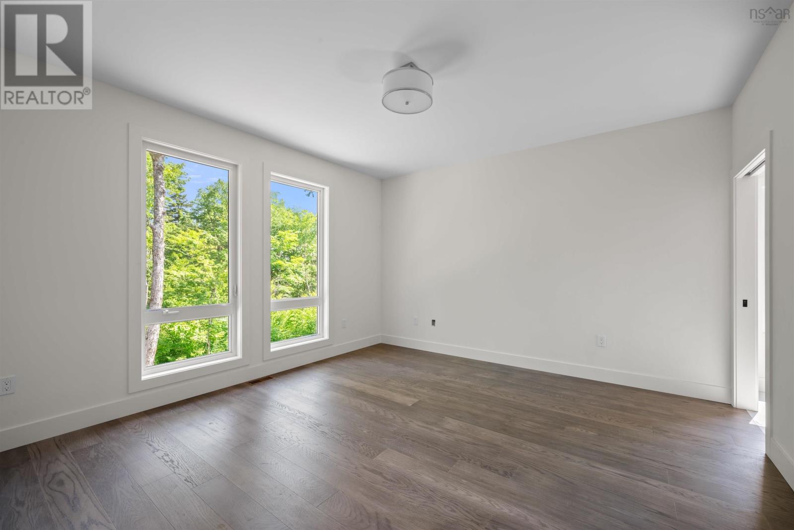 171 Carnoustie Drive Property Photo 11