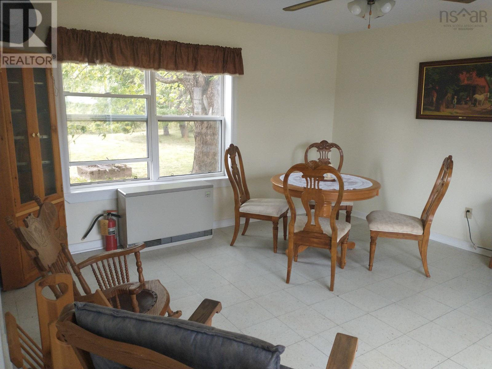 4308 Highway 2 Property Photo 4