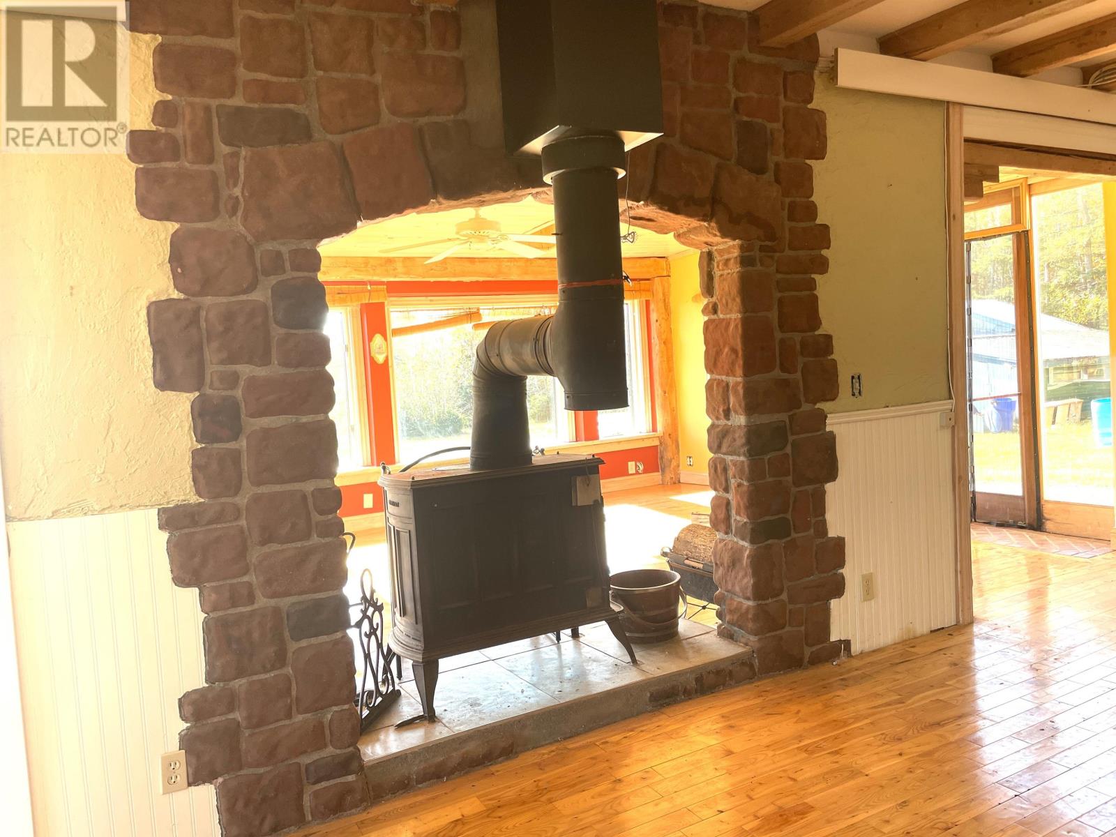 250 Pine Grove Road Property Photo 5