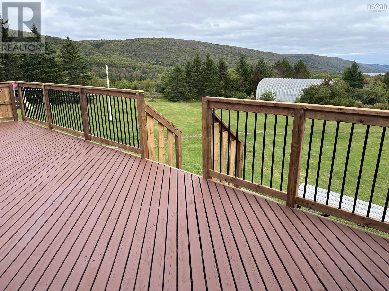 5 Eagles Nest Drive Property Photo 8