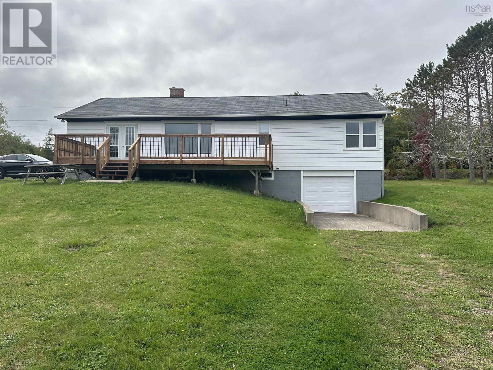 5 Eagles Nest Drive Property Photo 9