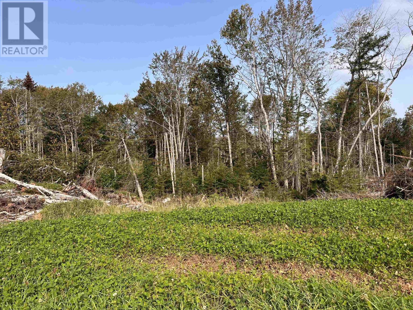 152 Stratford Rd Property Photo 2