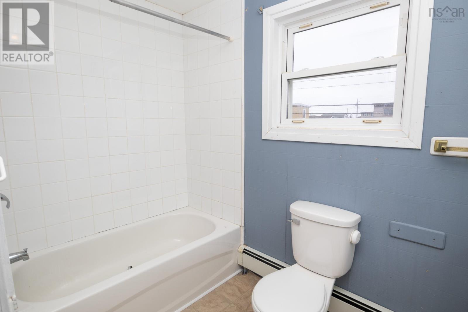 19/21 Tenth Street Property Photo 25
