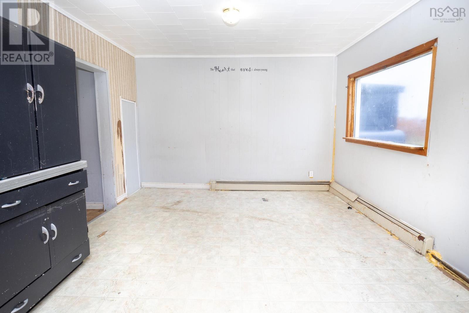 19/21 Tenth Street Property Photo 33