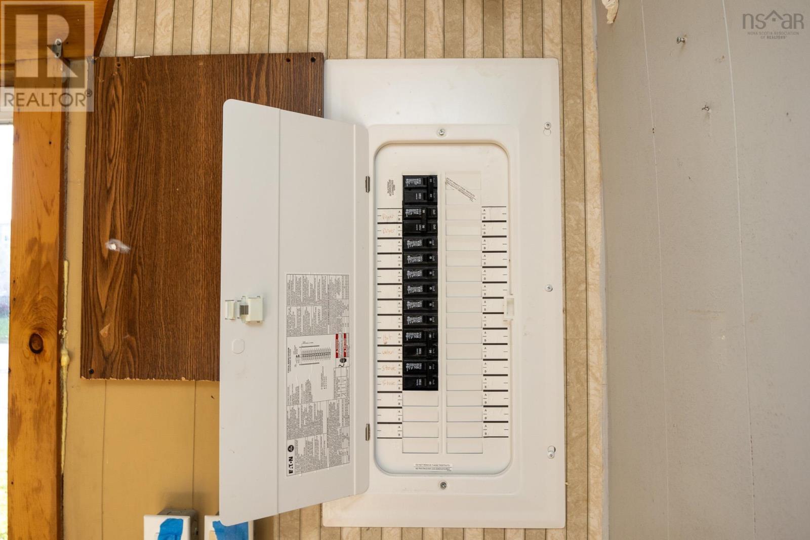 19/21 Tenth Street Property Photo 39