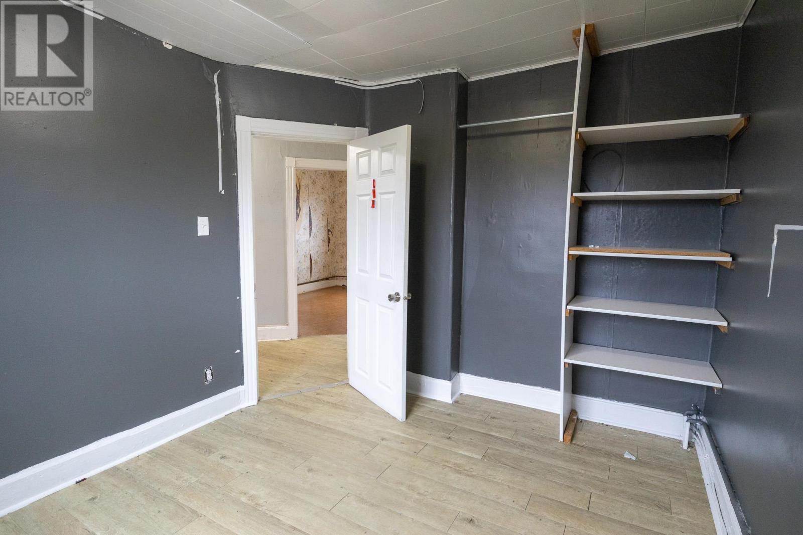 19/21 Tenth Street Property Photo 44