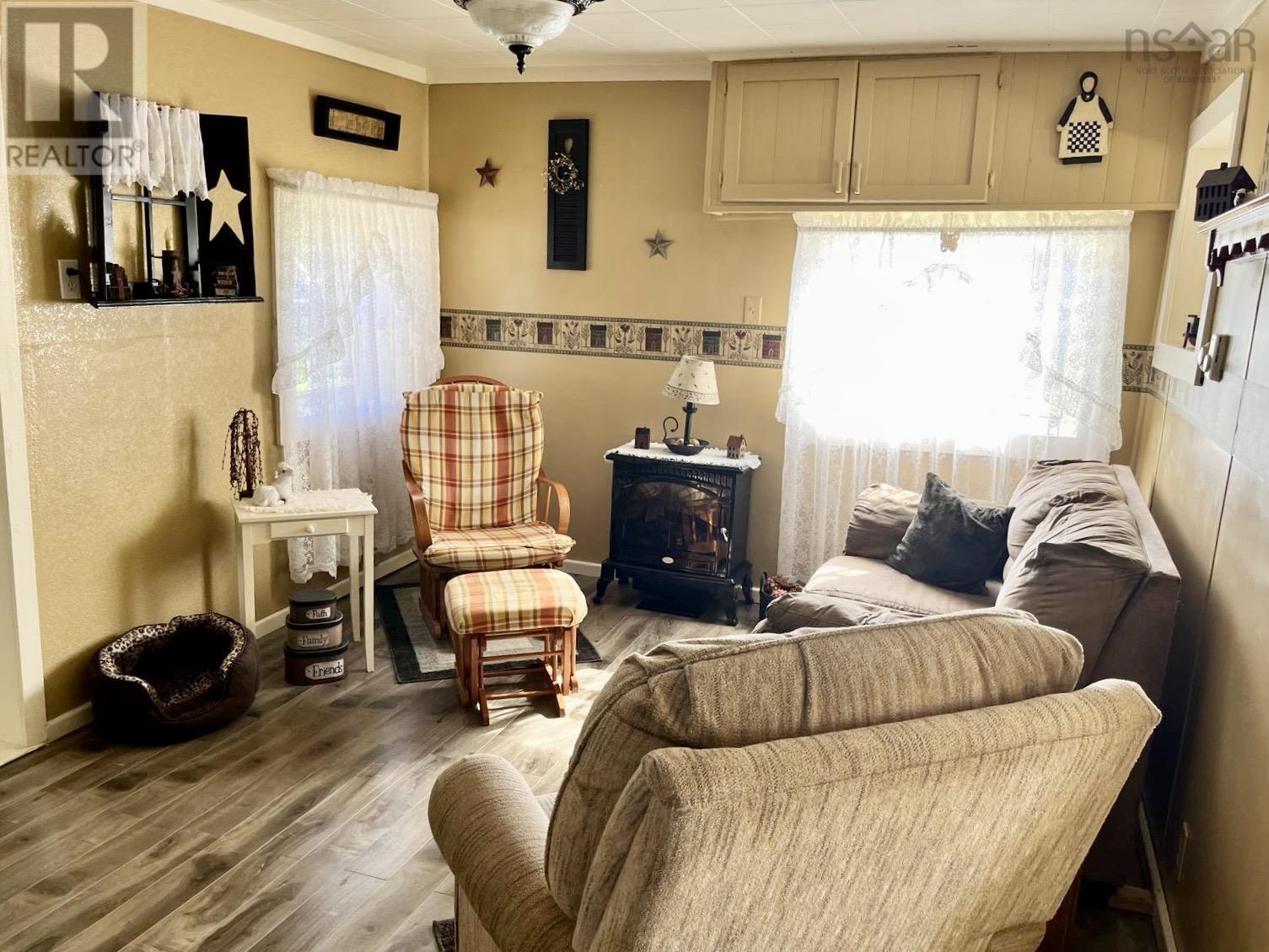 7066 Highway 3 Property Photo 8
