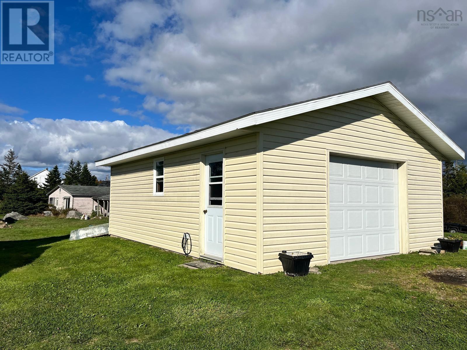 7066 Highway 3 Property Photo 38