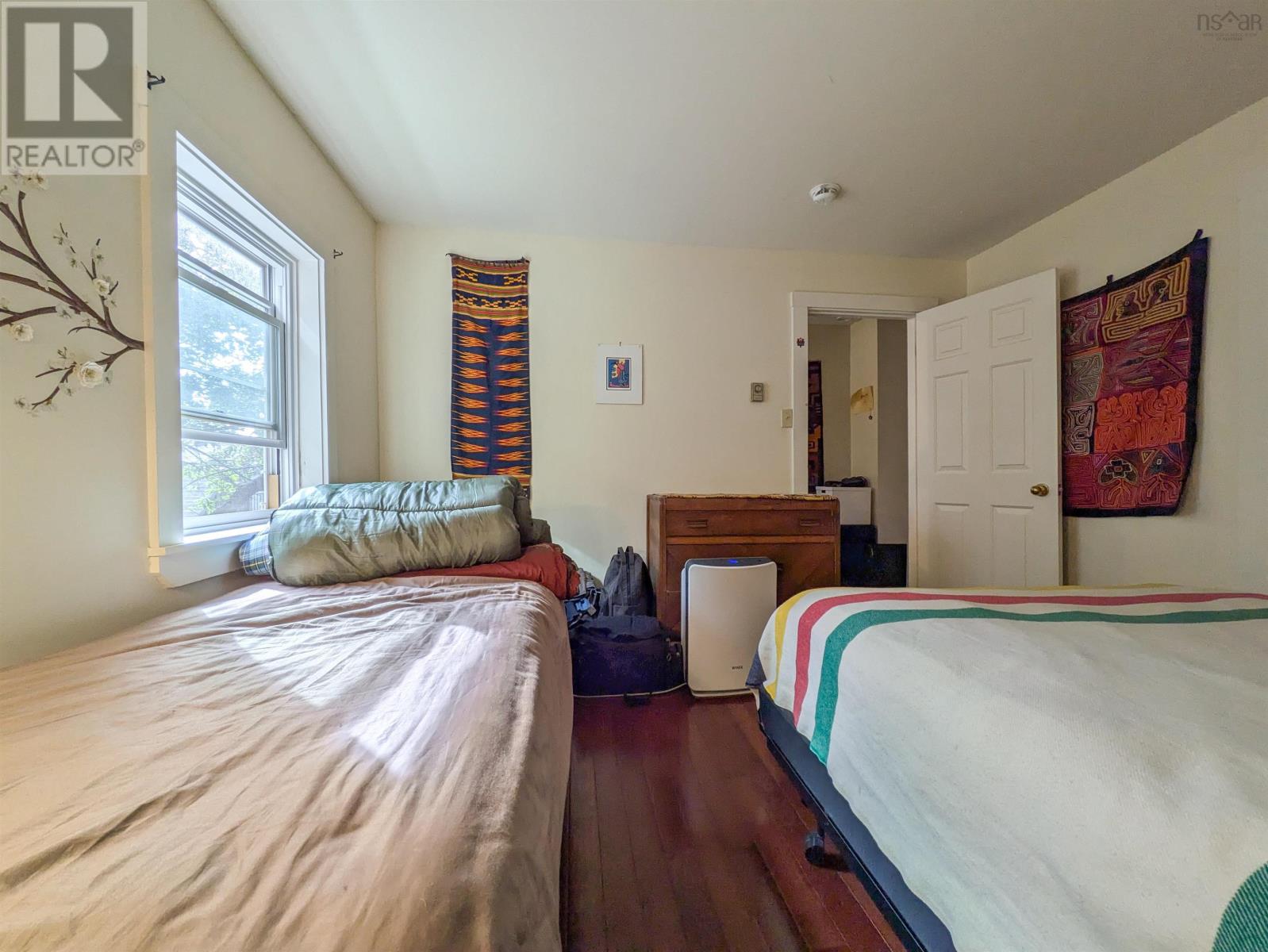 170 St George Street Property Photo 36
