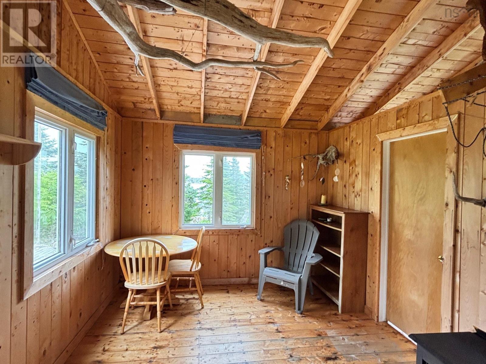 Hawbolts Island Property Photo 4