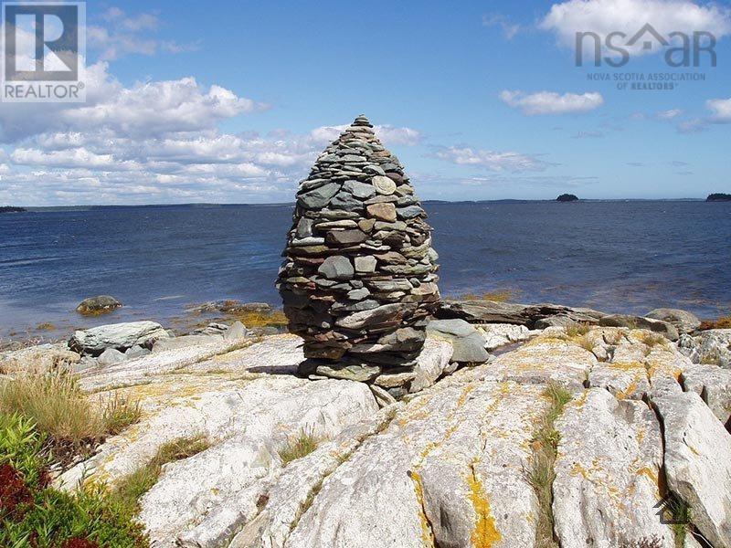 Hawbolts Island Property Photo 7
