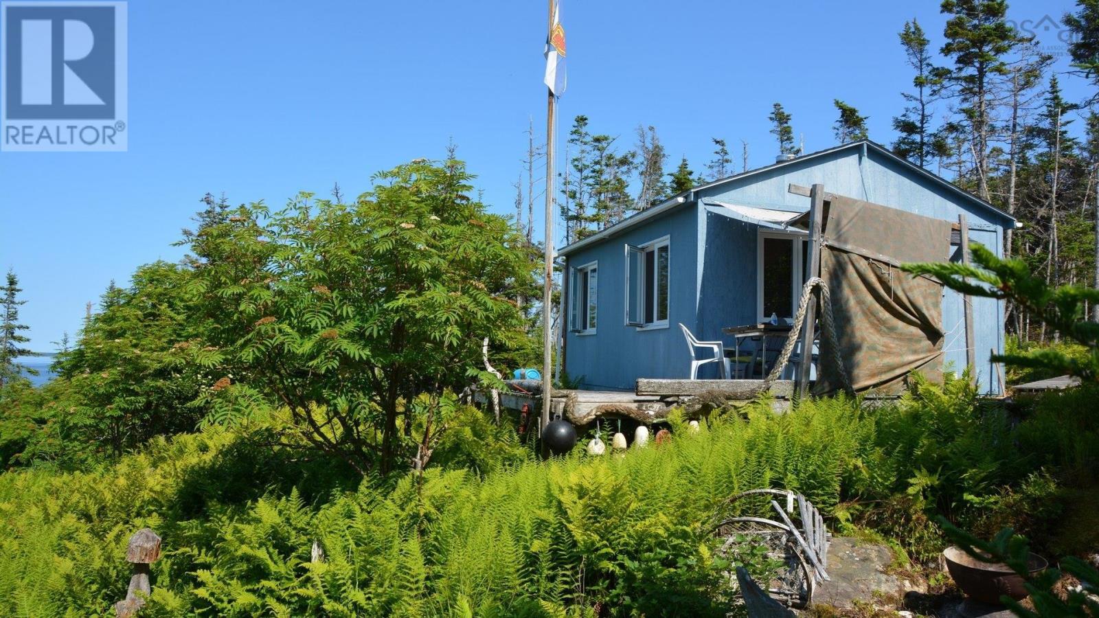 Hawbolts Island Property Photo 9