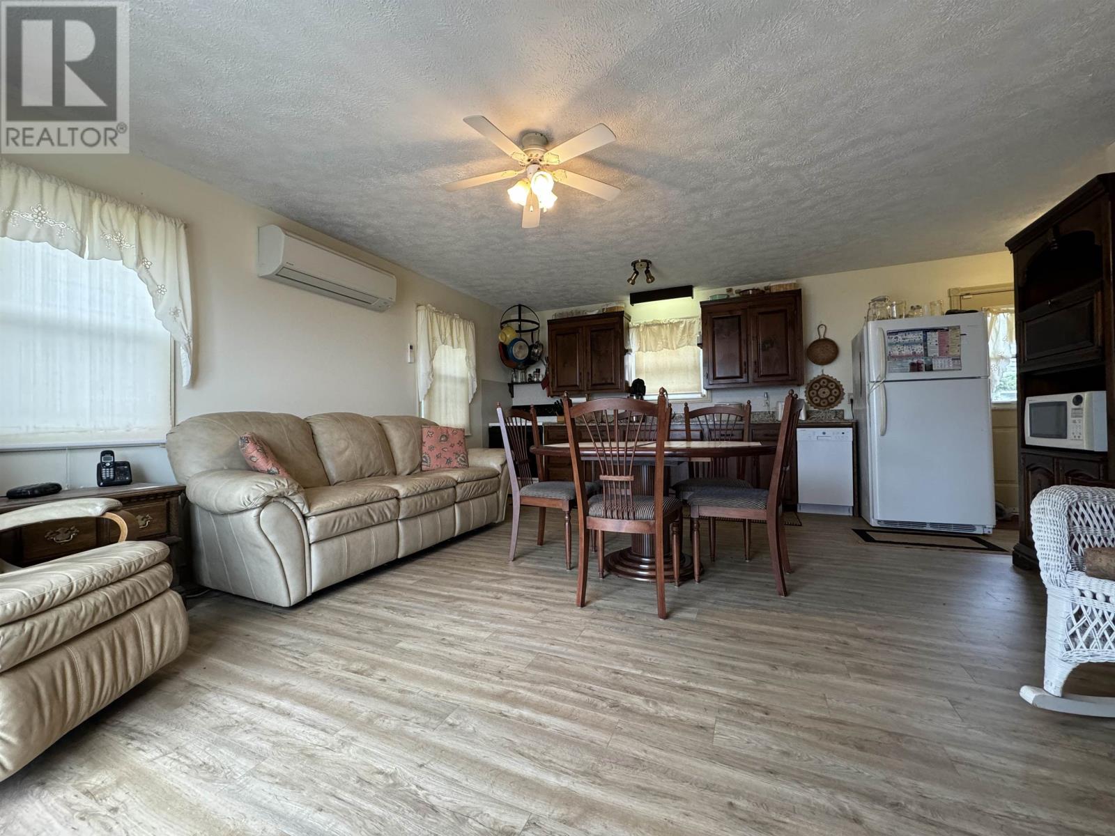 54 Cimetiere Road Property Photo 8