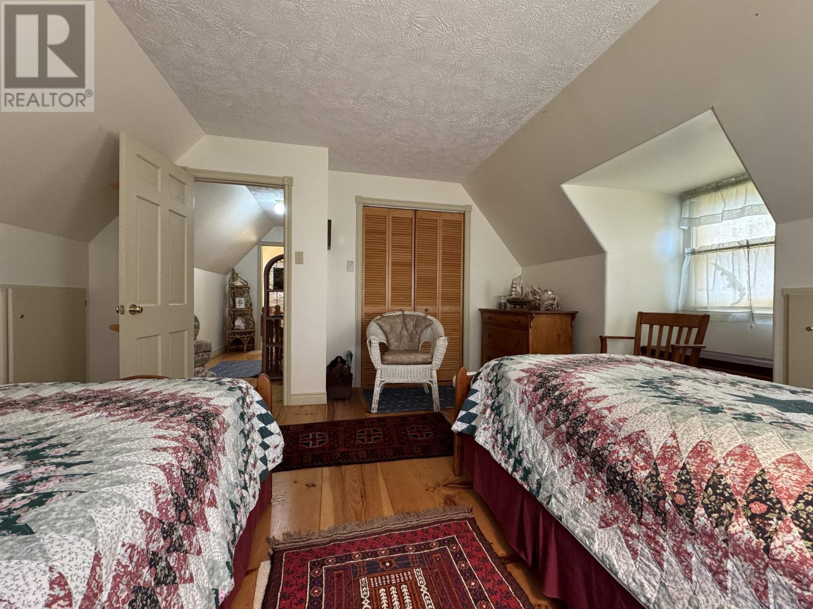 54 Cimetiere Road Property Photo 16