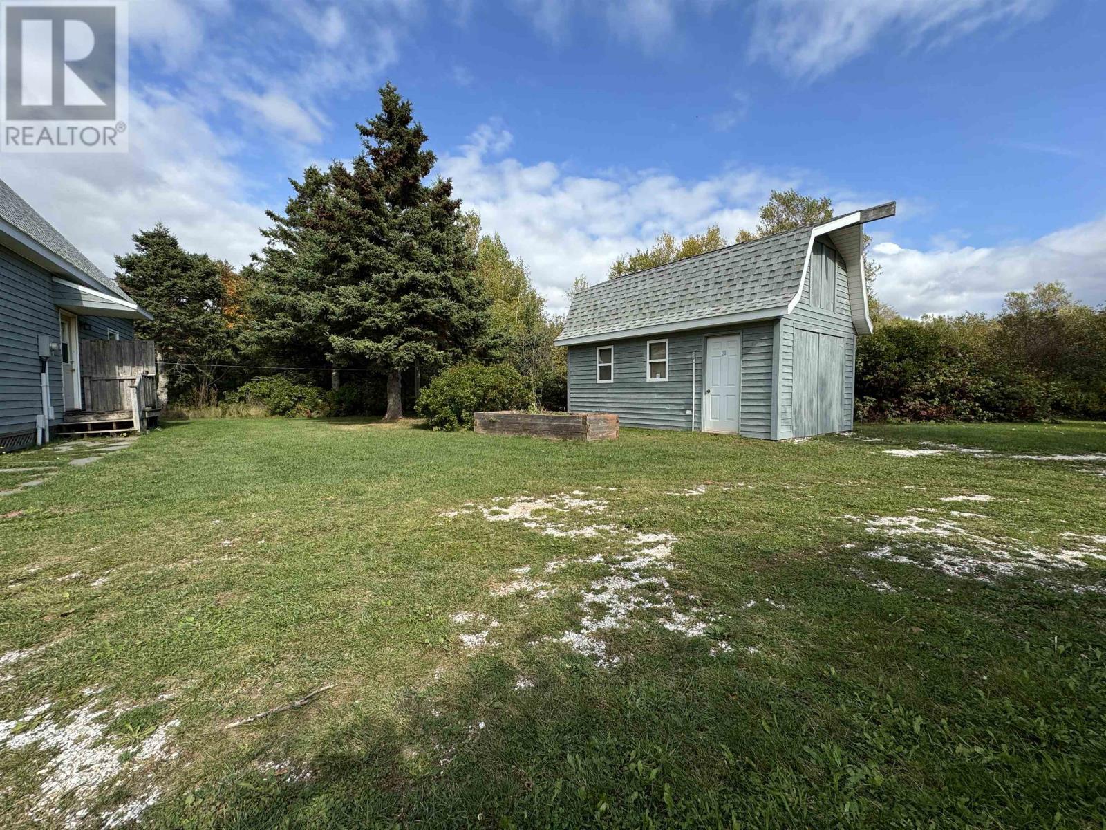 54 Cimetiere Road Property Photo 28