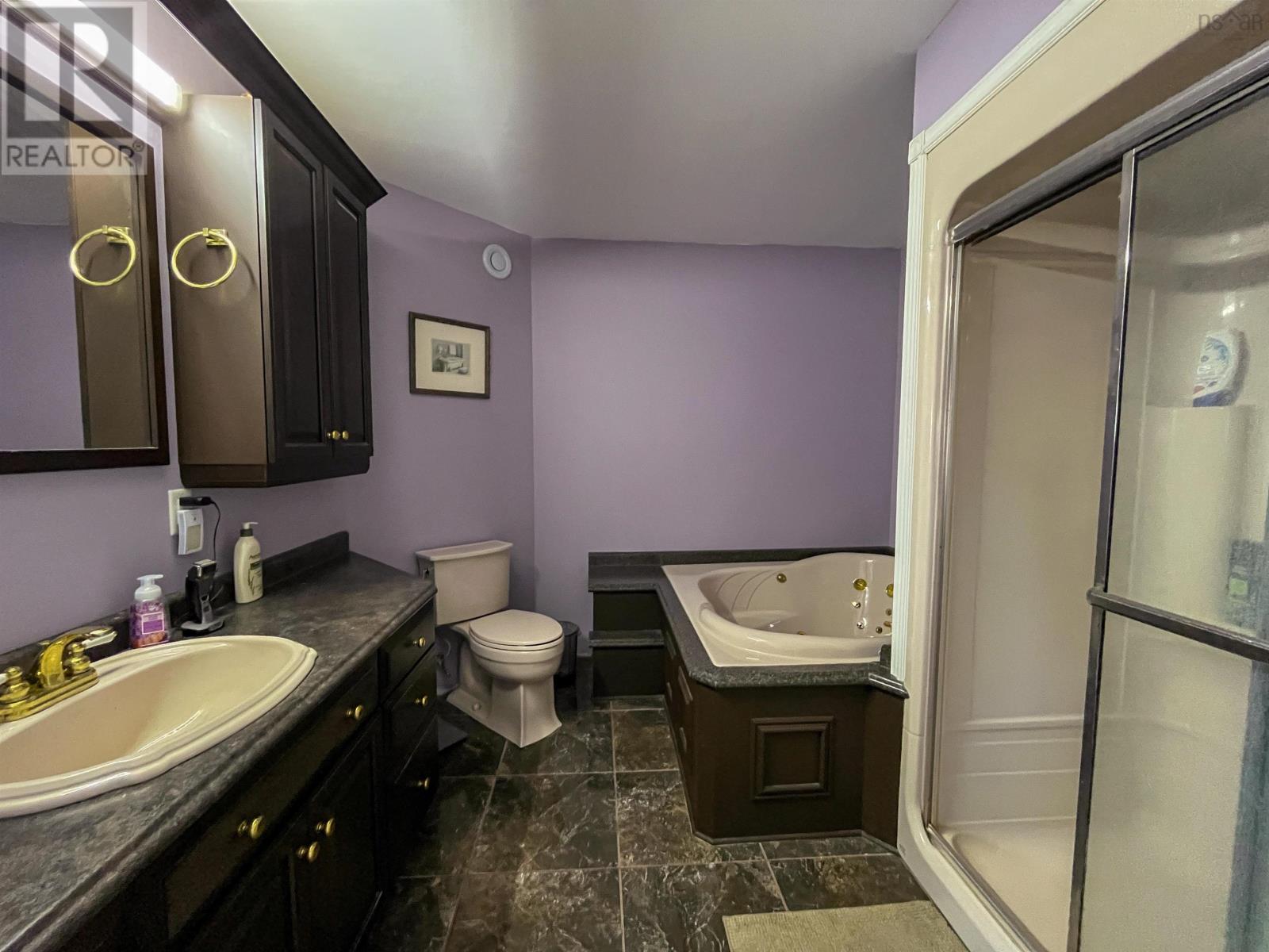 51 Doctors Lane Property Photo 35