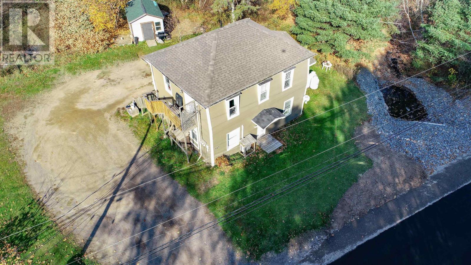 415 Canaan Avenue Property Photo 2