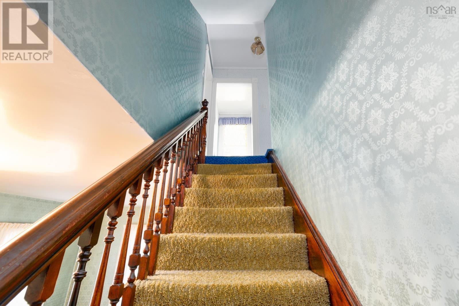 18 Park Street Property Photo 22