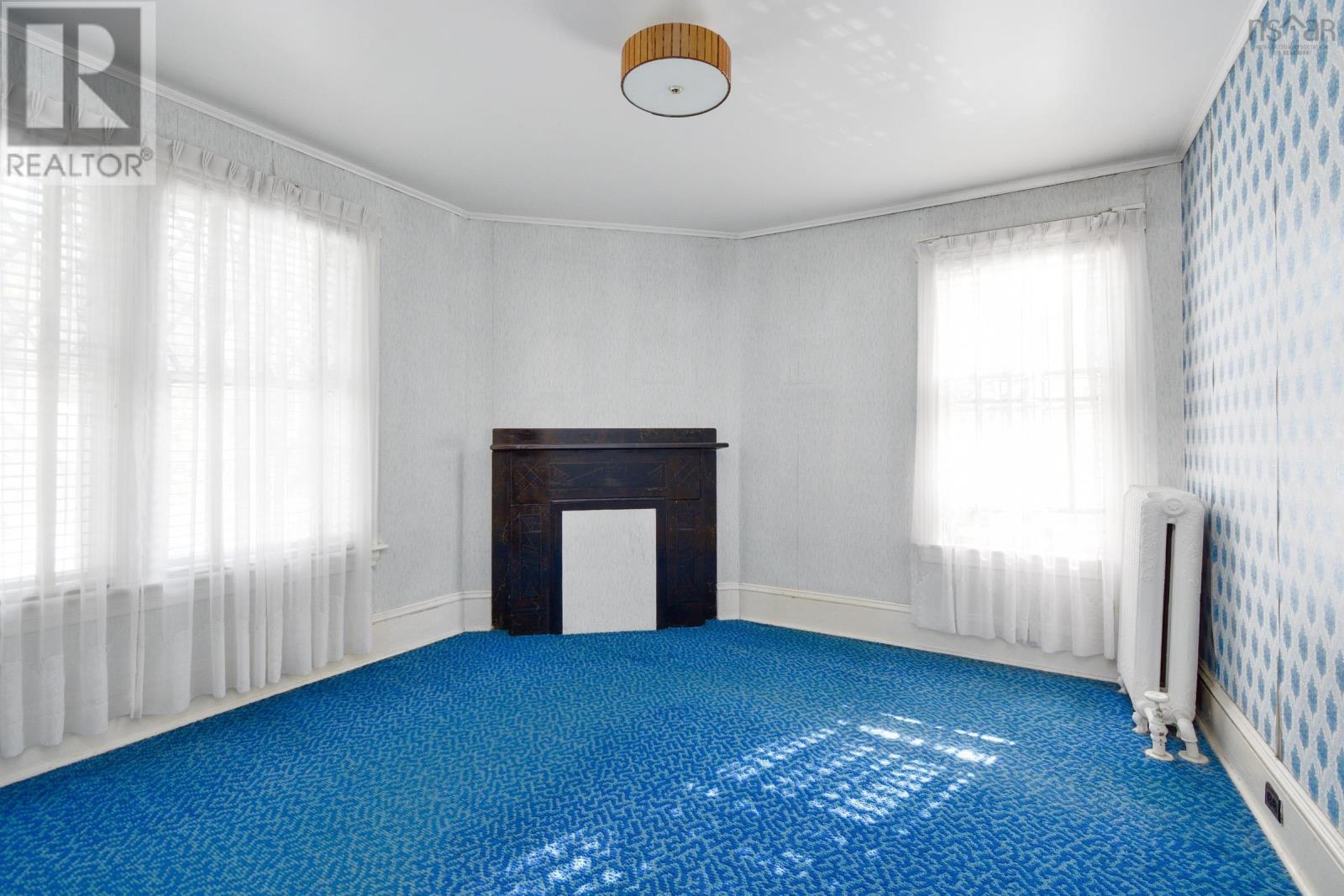 18 Park Street Property Photo 26