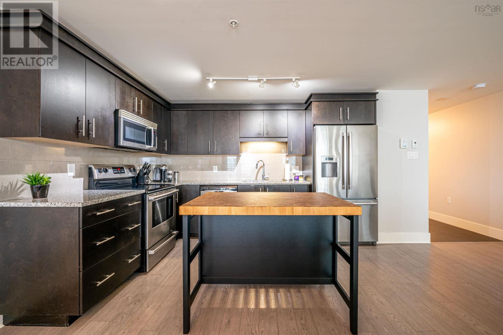 403 15 Kings Wharf Place Property Photo 14